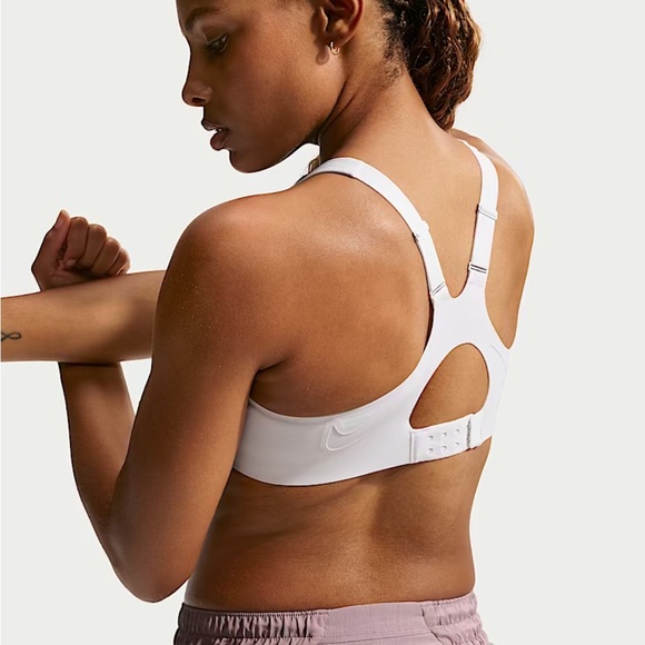 Nike bra - Picture 2 of 5